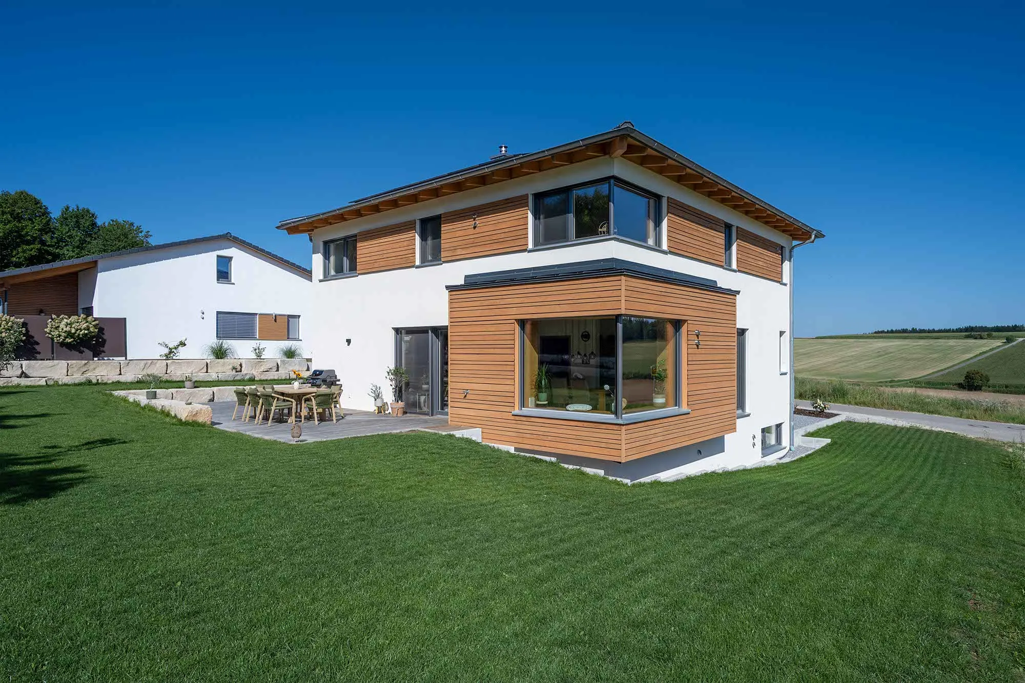 Gebäude mit Erker schräg Version 2