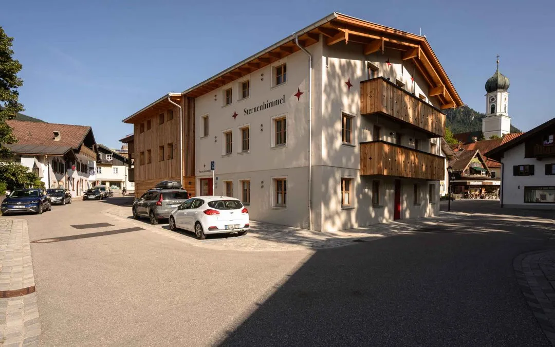 Mehrfamilienhaus Sternenhimmel